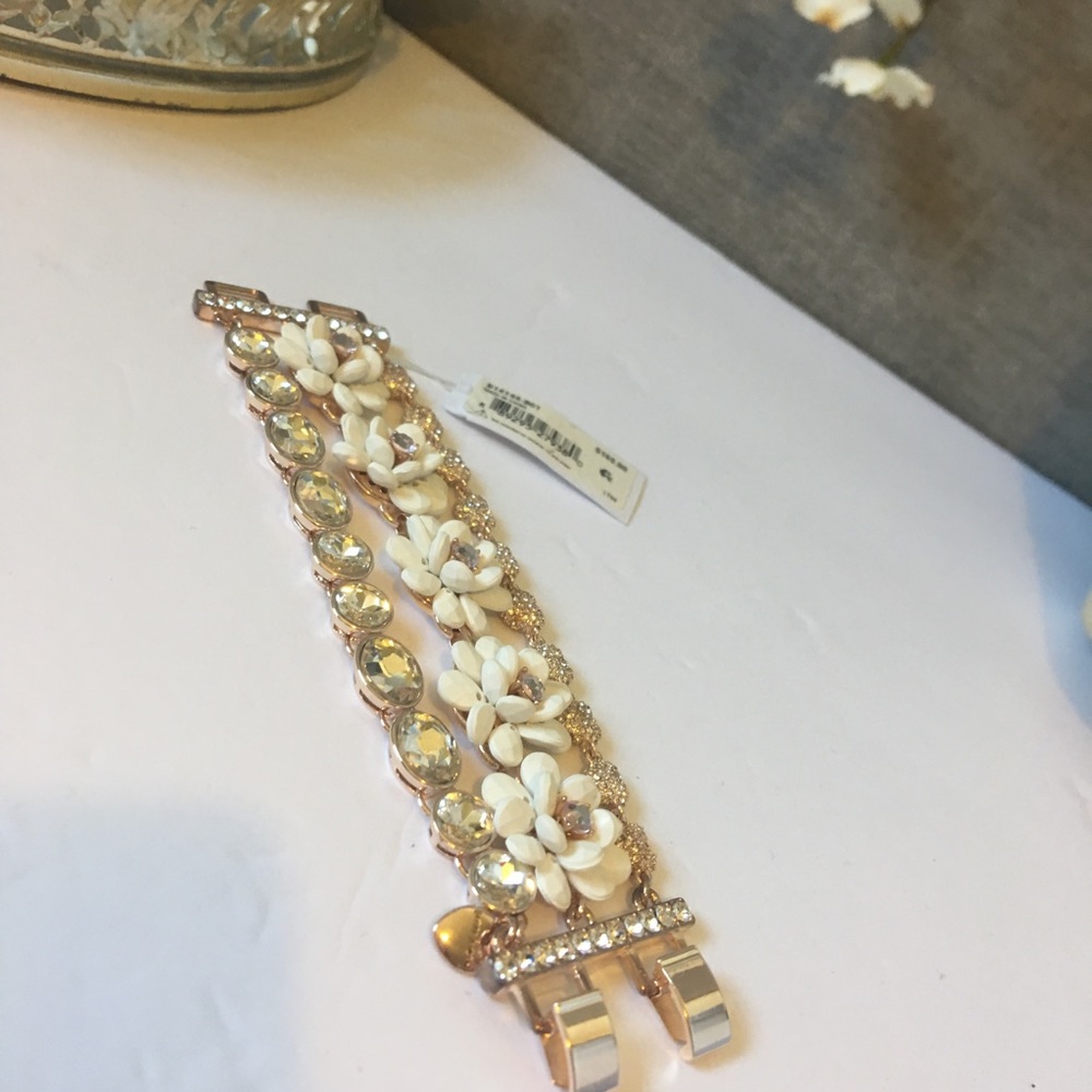 Betsey Johnson,Flower Multi-Row Bracelet - Picture 6 of 6